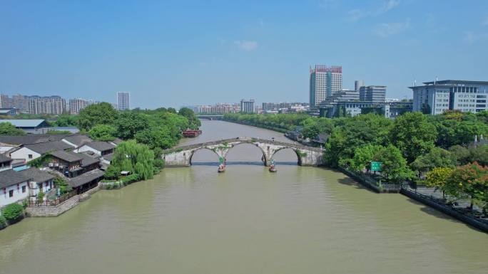 航拍杭州拱宸桥大运河