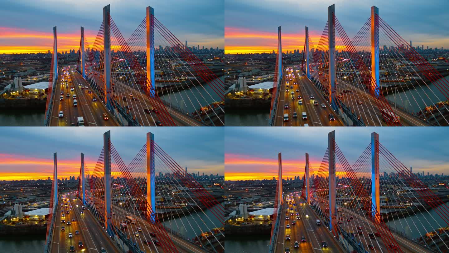 黄昏时分，鸟瞰灯火通明的科西乌斯科大桥，在威廉斯堡工业区上空，可以远眺曼哈顿和布鲁克林。使用静态摄像