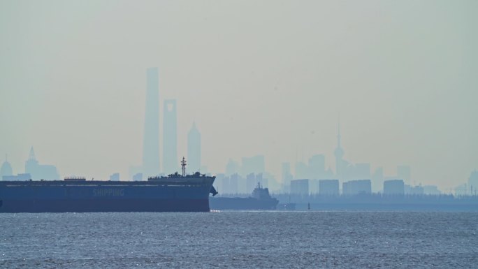 4K 上海 从横沙岛遥望陆家嘴 船 视频