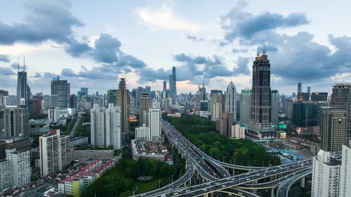 上海延安路高架望向陆家嘴夜景航拍延时