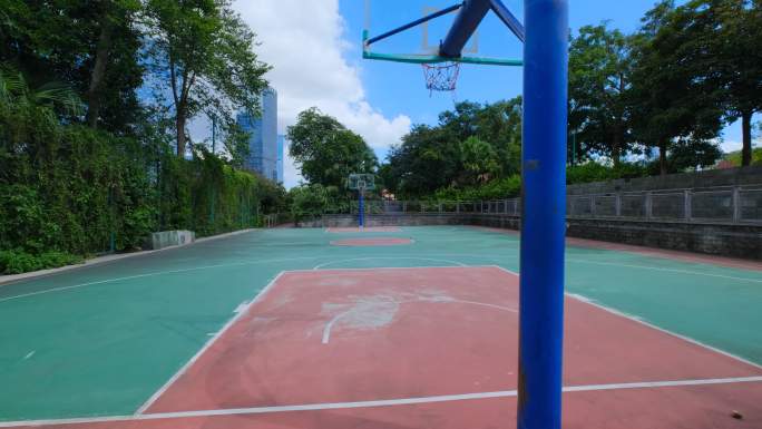 社区校园篮球场