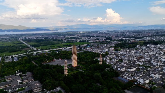 4K航拍云南大理崇圣寺三塔