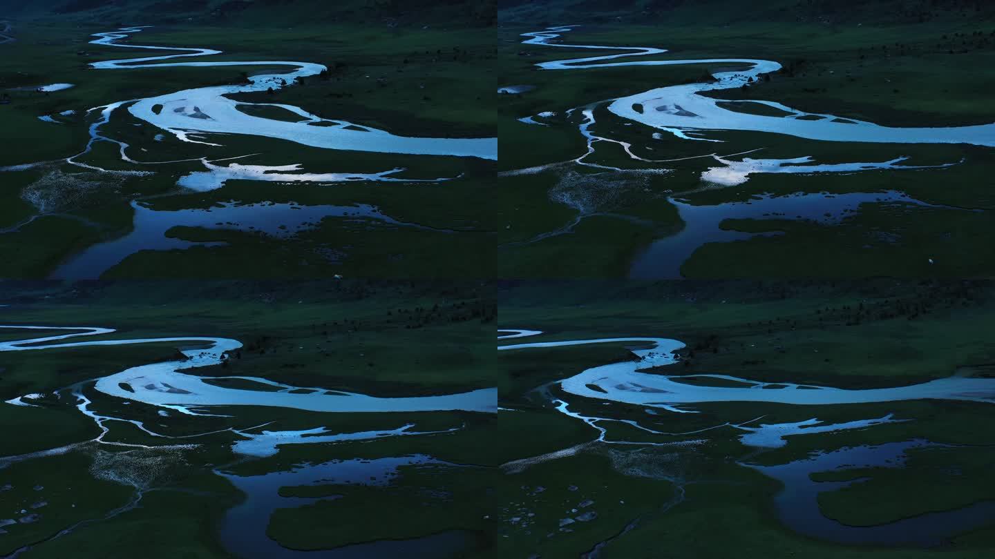 航拍蓝调时刻的川西新路海湿地风光