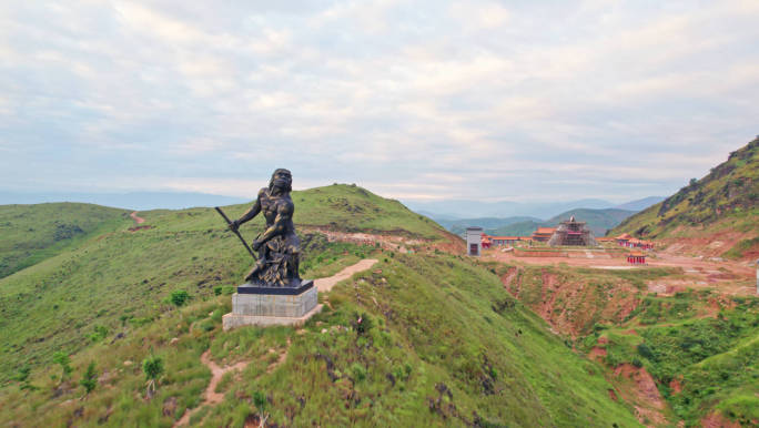 元谋人铜像航拍