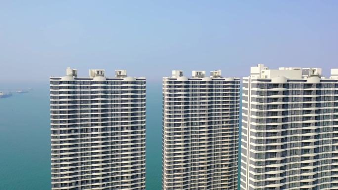 青岛海边融创维多利亚湾海景房