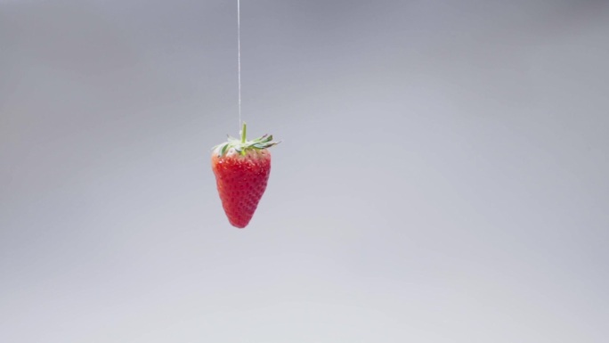 草莓旋转 广告