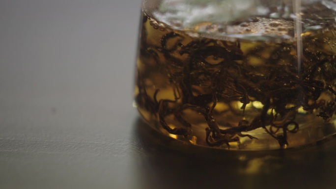 红茶普洱茶叶茶杯泡茶品味意境写意喝茶