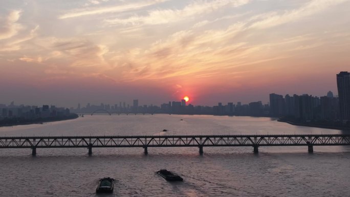 杭州钱塘江大桥日出轨迹延时航拍高清