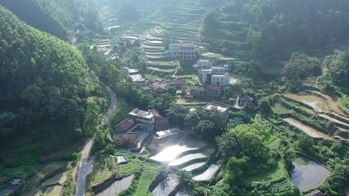 大山深处 乡村 梯田 航拍 村庄 农村