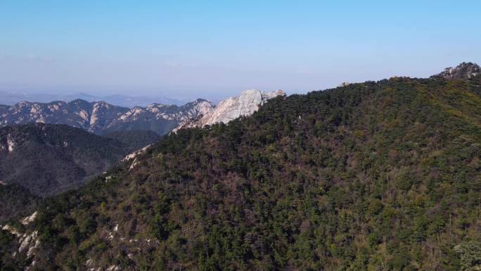 沂蒙山风景区龟蒙顶航拍视频世界之最寿星