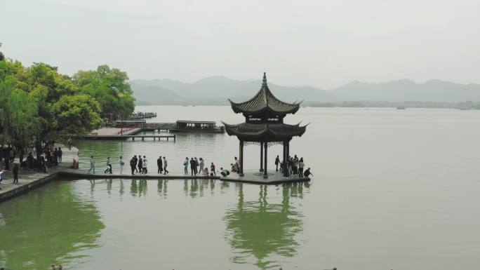 中国杭州西湖蓟县亭的德隆风景。