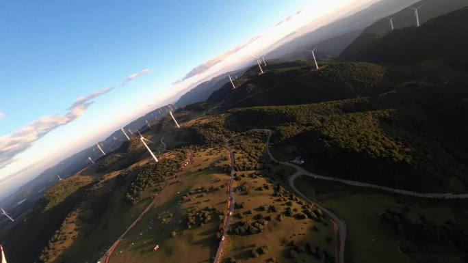 穿越机 风力发电 环保 风光 新能源