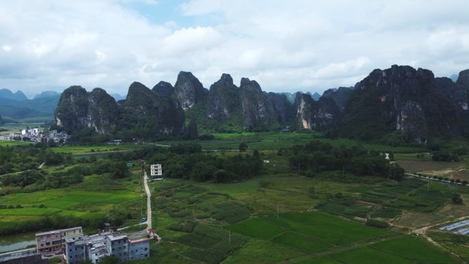 英西峰林山川美景