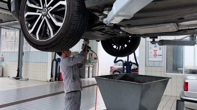 4S店汽车维修汽车保养汽车修理标准化作业