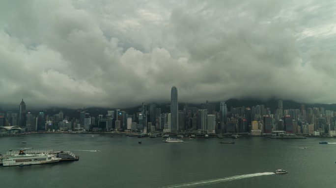香港维多利亚港暴雨天气 刮风球 台风