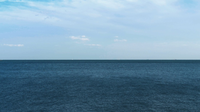 风吹大海 ,风吹海面