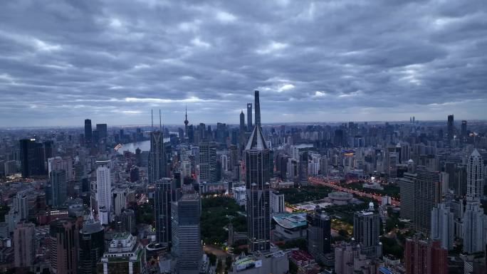 上海陆家嘴阴天通透城市天际线航拍