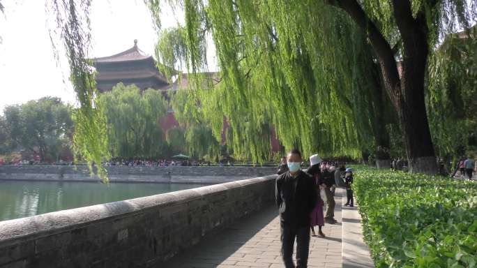 北京旅游人群国庆节故宫角楼戴口罩疫情过后