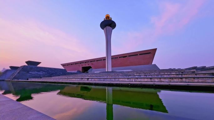 洛阳博物馆外景晚霞延时文化旅行