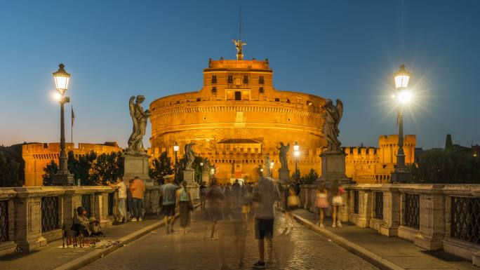 意大利罗马圣天使城堡大桥前的日落场景