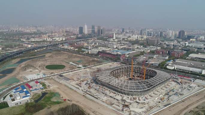4K中国建筑足球场基建