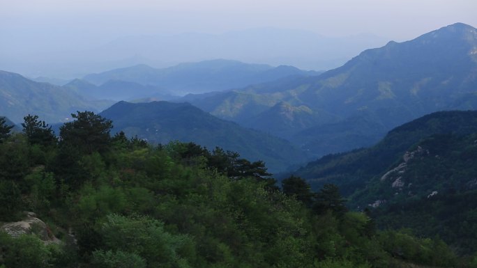 绿树 青山 远山 山峦