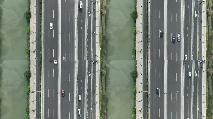 4K杭州运河旁边小汽车快速飞驰