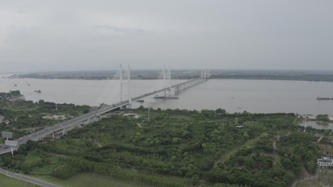 荆州长江大桥