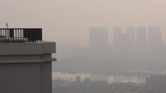城市雾霾城市雾霾空气污染指数环境汽车废气