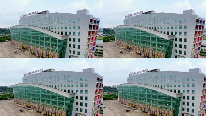 南宁综合保税区南大门跨境电商保税直购中心