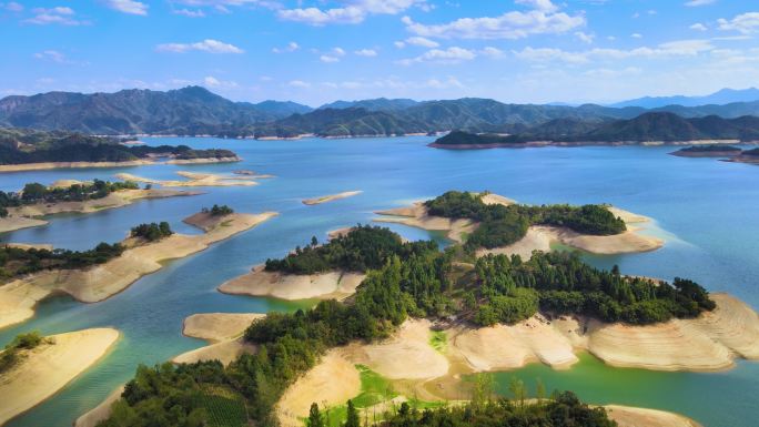 响洪甸水库山景湖水树木