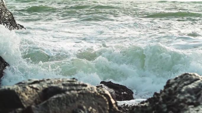 【4K超清】海浪升格波涛汹涌