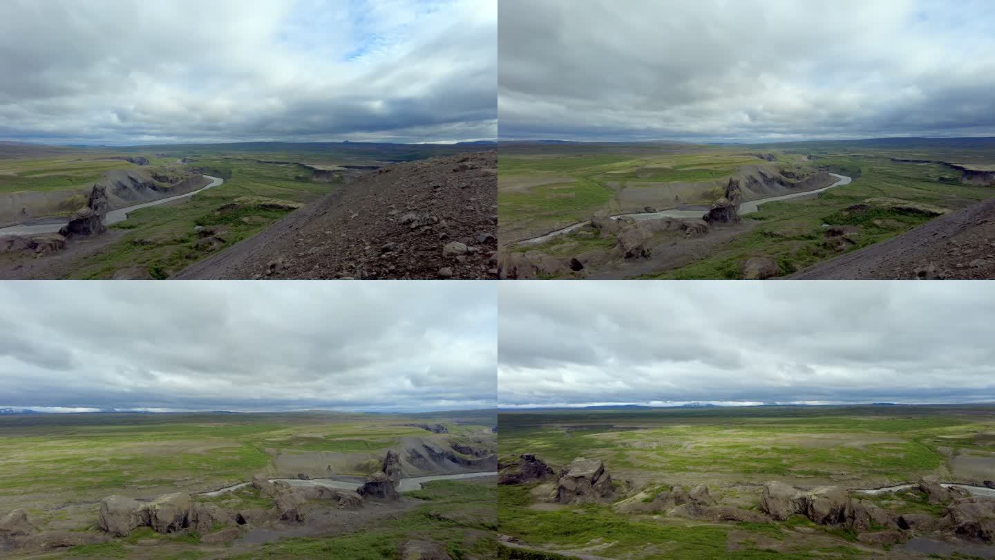 约库拉河180度全景，一直延伸到维斯特达尔的科洛特乌尔山劳拉（Rauðhólar）
