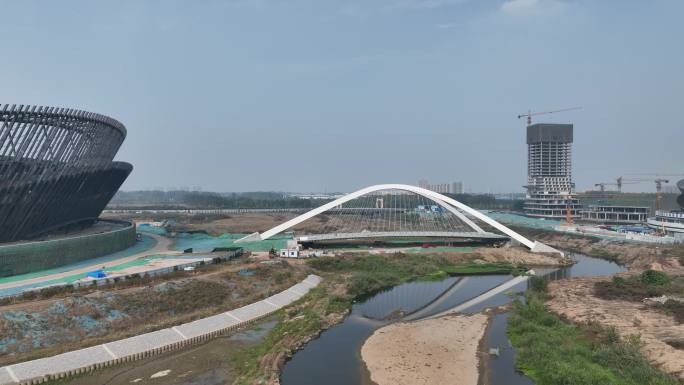 临沂柳青河航拍奥体公园建设 河流景观