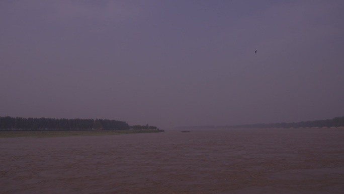 黄河河面