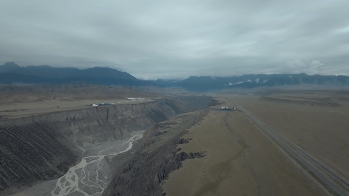 安集海大峡谷
