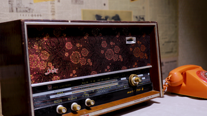08090年代怀旧录音机收音机BP机电话