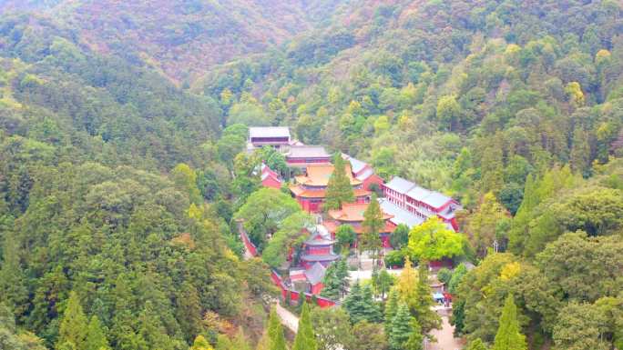 罗山灵山寺