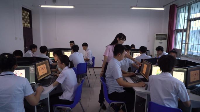 大学学生计算机多媒体课堂老师教学学习
