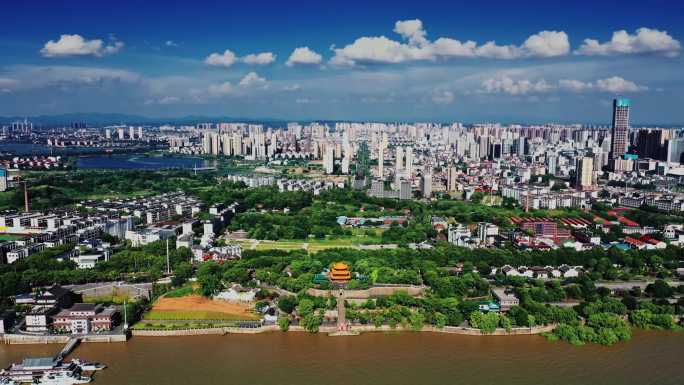 湖南洞庭湖风光带岳阳楼风景区航拍