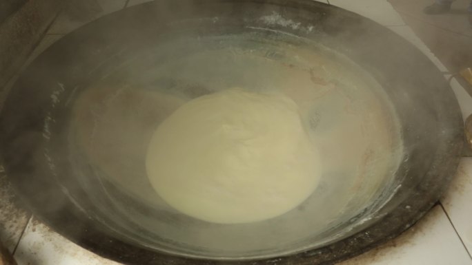 豆浆倒进缸里