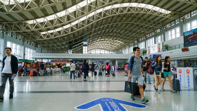 郑州新郑国际机场2号航站楼候机厅