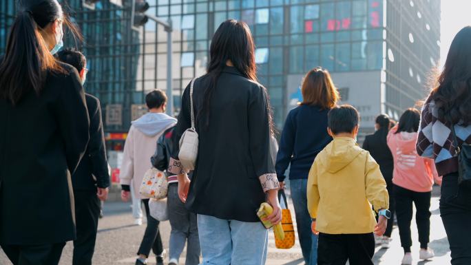 航拍延时上下班 车流人流