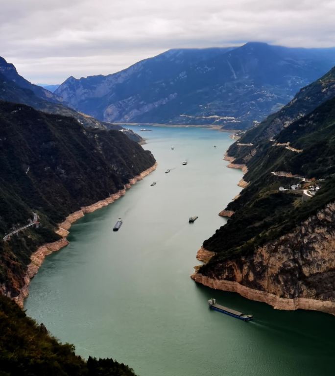 长江三峡风光竖屏延时