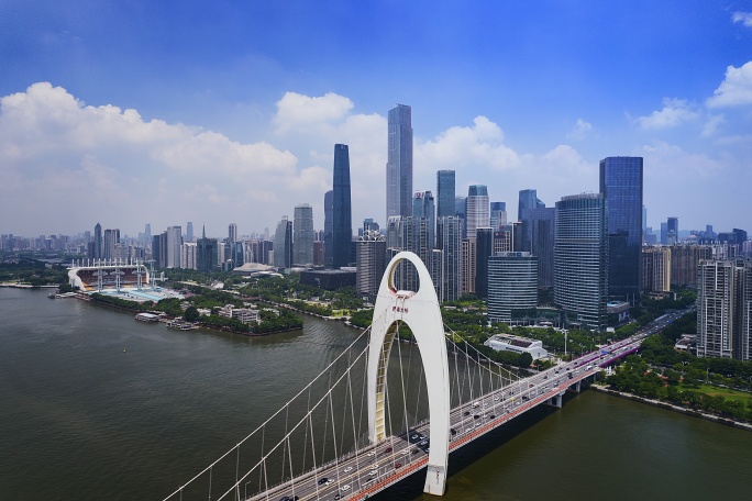 广州珠江新城琶洲大桥大气航拍延时