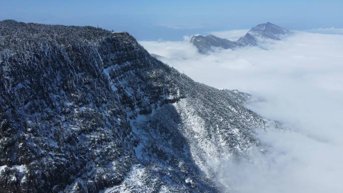 瓦屋山雪景