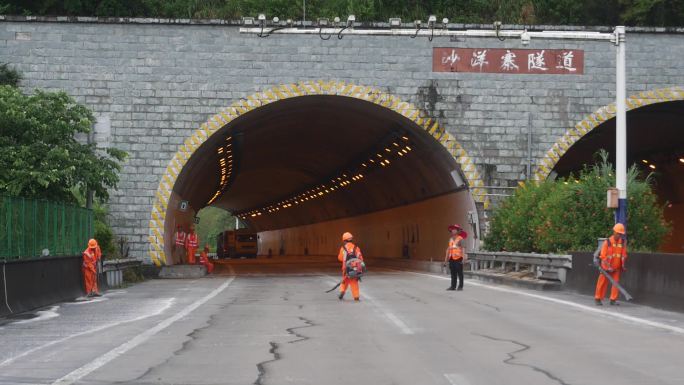 乡村振兴新农村发展路桥建设高速公路建设