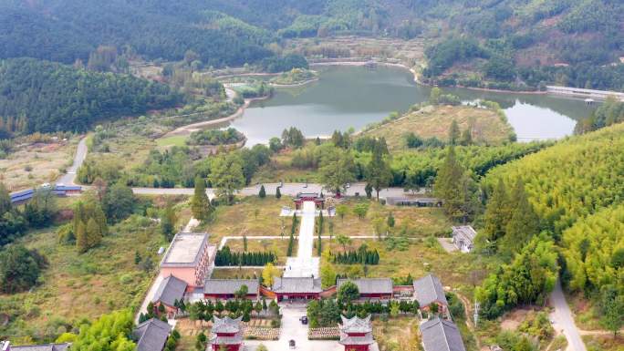 信阳商城黄柏山法眼寺