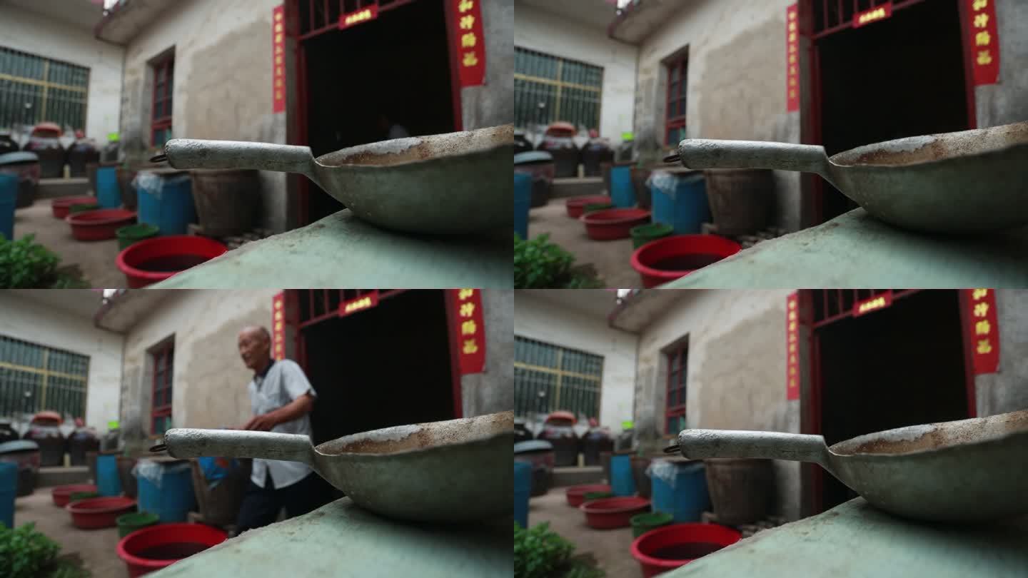农家小院传统米醋香醋发酵制作视频素材