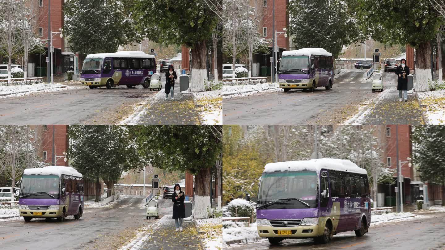 雪后校园巴士